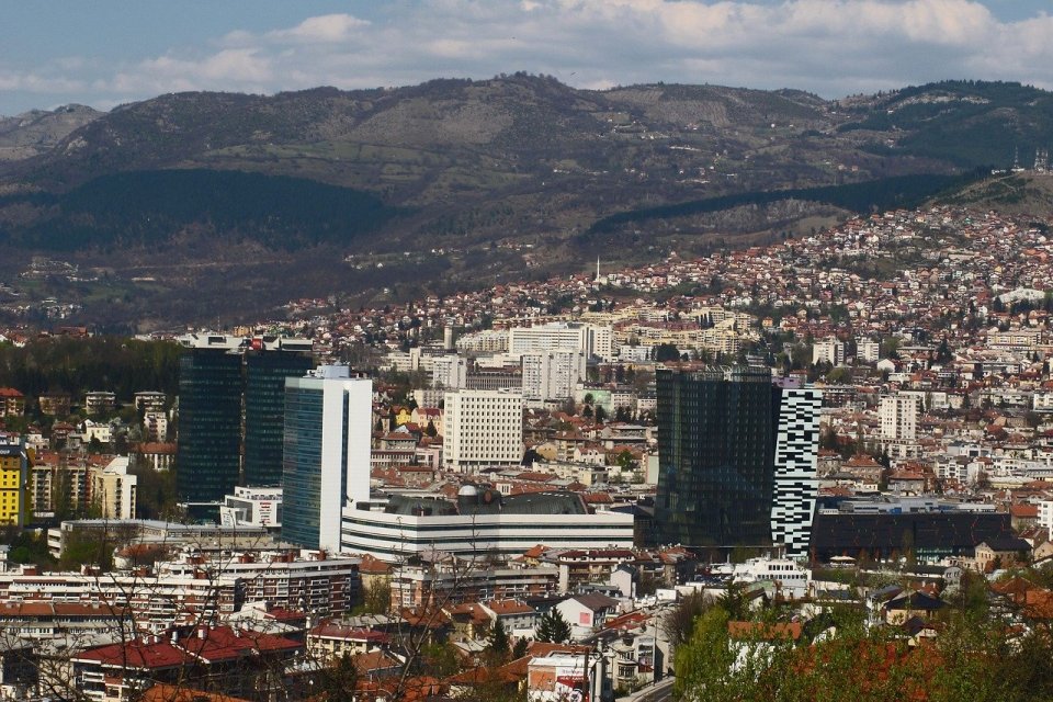 Airline tickets USA to Sarajevo, Banja Luka